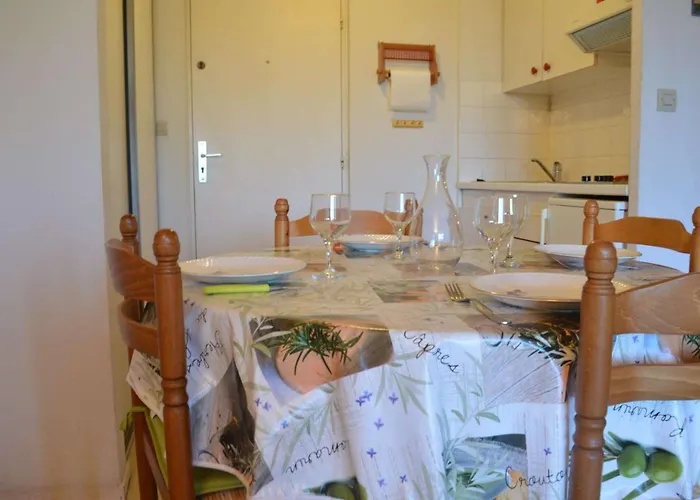 Fs110-020 Appt 2 Pieces 4 Personnes Fréjus