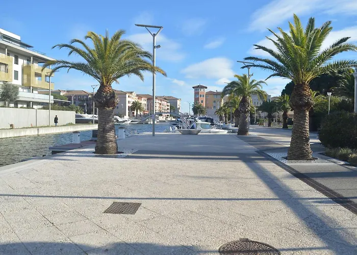 Fs110-020 Appt 2 Pieces 4 Personnes * Fréjus